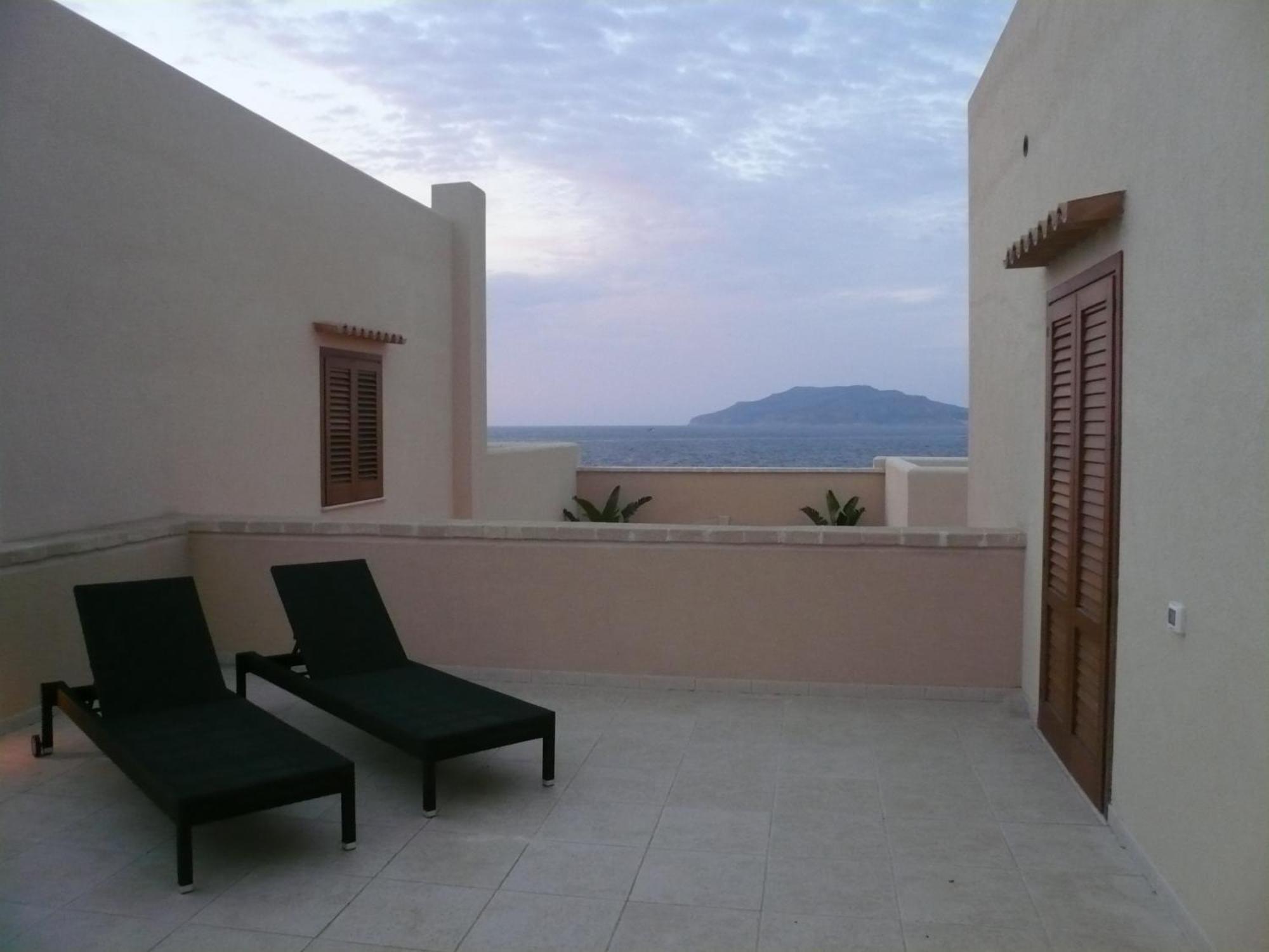 Hotel Tempo Di Mare Favignana Esterno foto